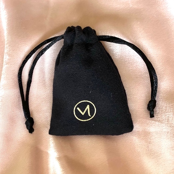 14k Gold Signet Ring - Picture 8 of 8